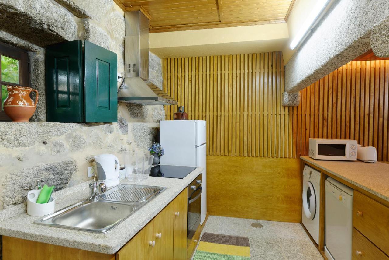 Casa De Carcavelos Cabeceiras de Basto Luaran gambar