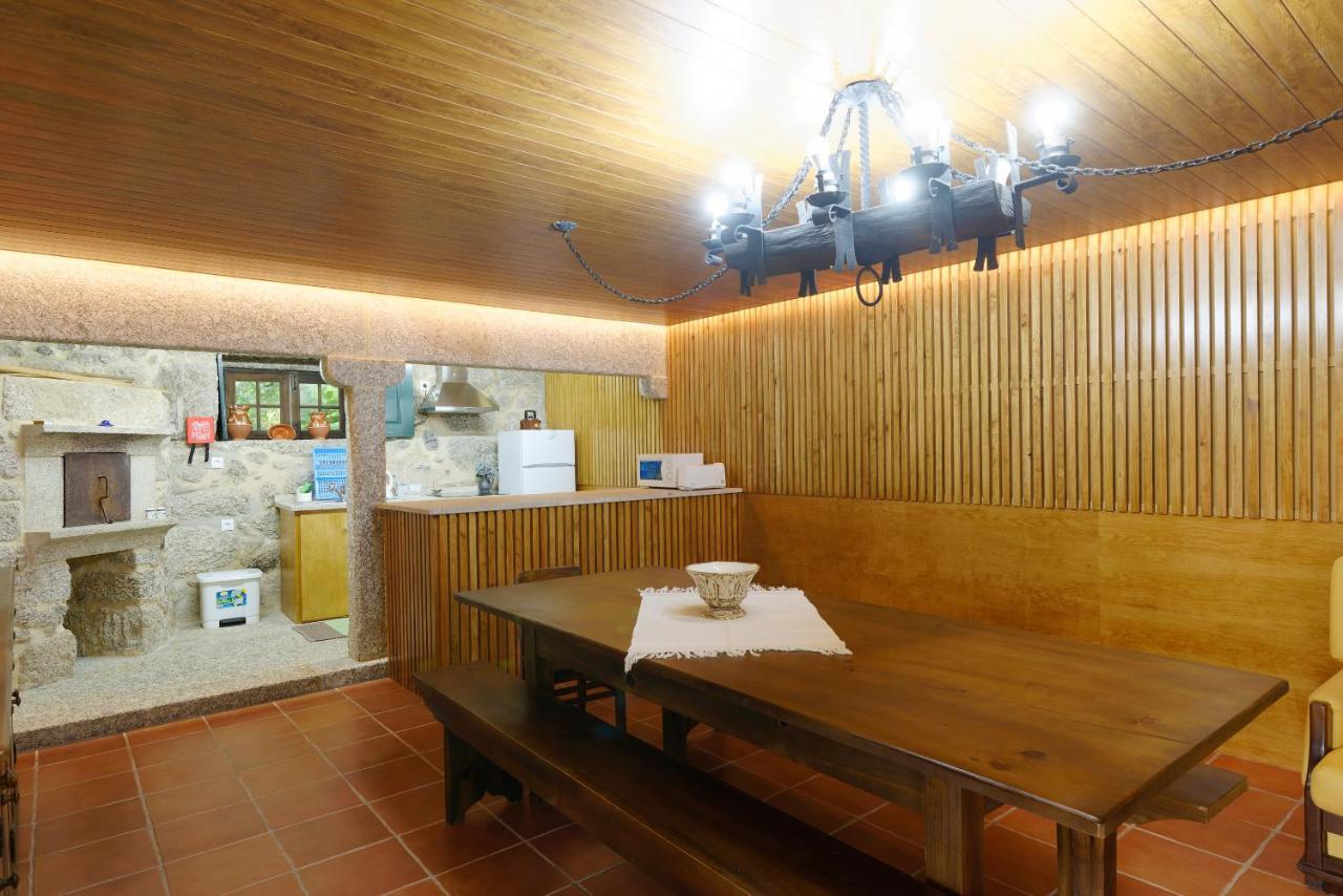 Casa De Carcavelos Cabeceiras de Basto Luaran gambar
