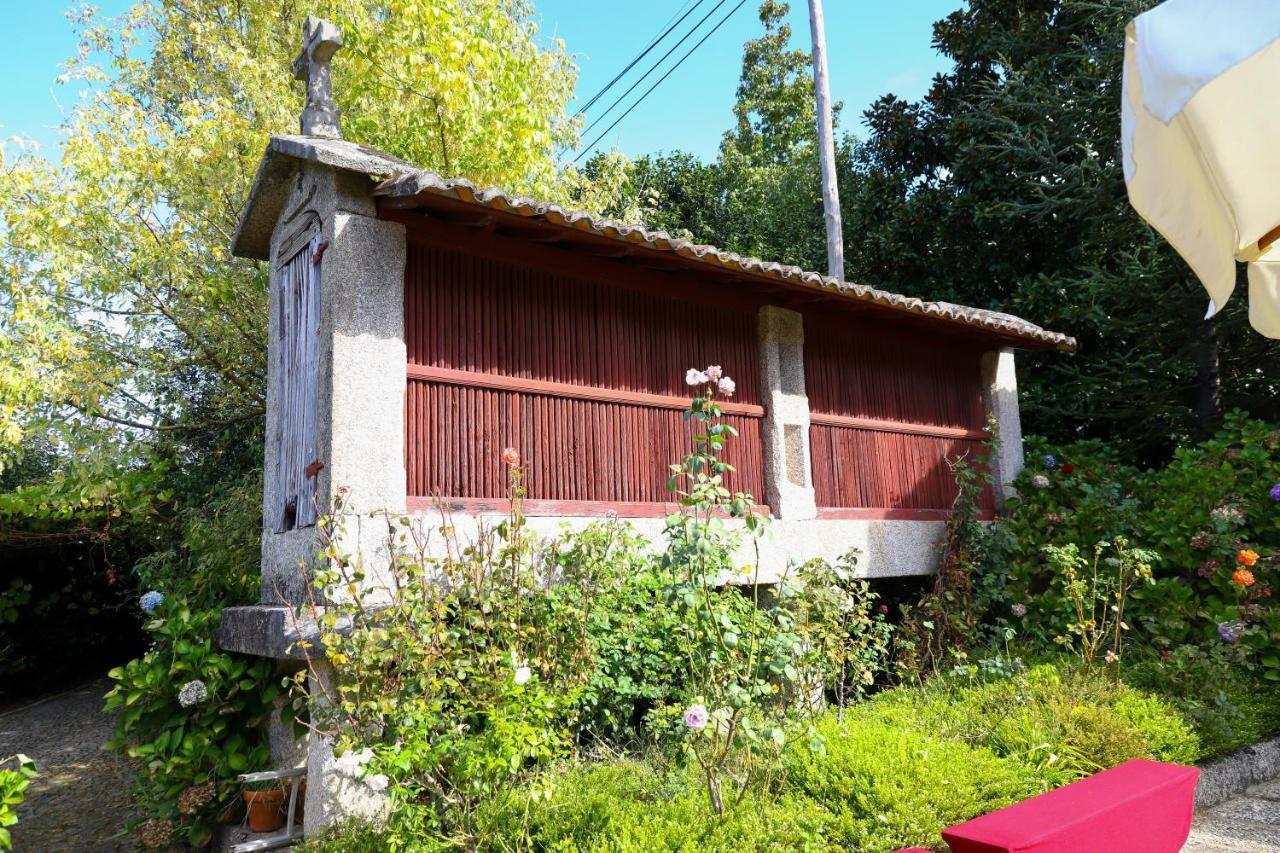 Casa De Carcavelos Cabeceiras de Basto Luaran gambar